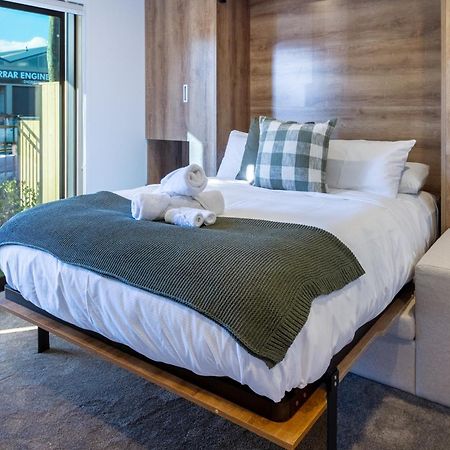 Single Level Studio Escape On Wilmer St - Central ไครสต์เชิร์ช ภายนอก รูปภาพ